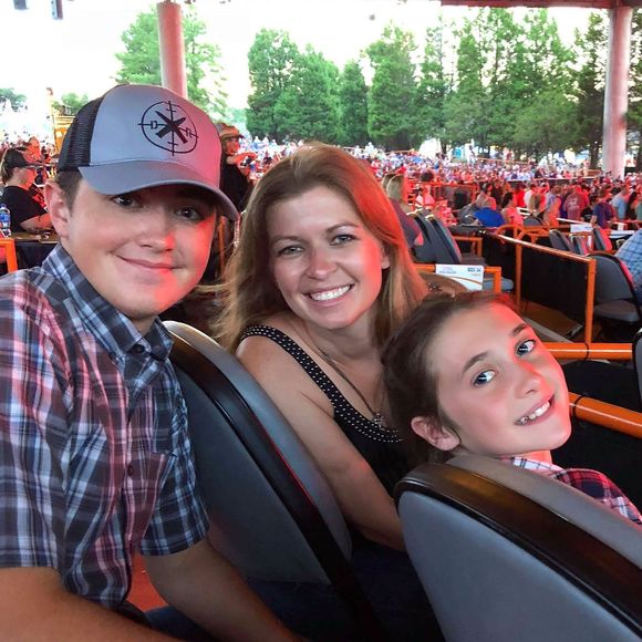 Meet your Posher, Wendy - Picture 1 of 1